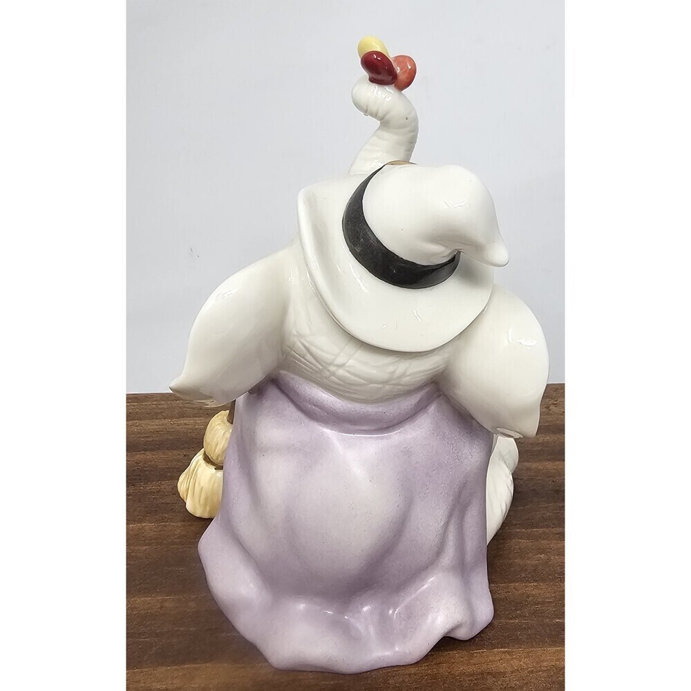 Lenox Trunk And Treats Figurine Porcelain Halloween Witch Hat Broom Elephant  4” - Picture 4 of 8